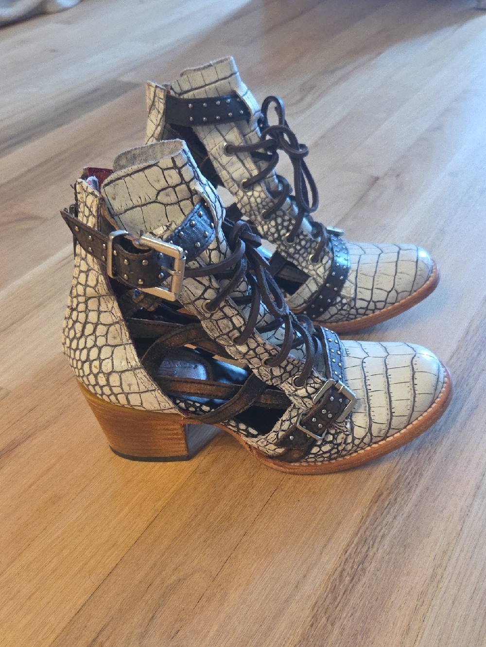 Freebird by Steven Cream Croc-Embossed Cutout Lace-Up Block Heel Boots